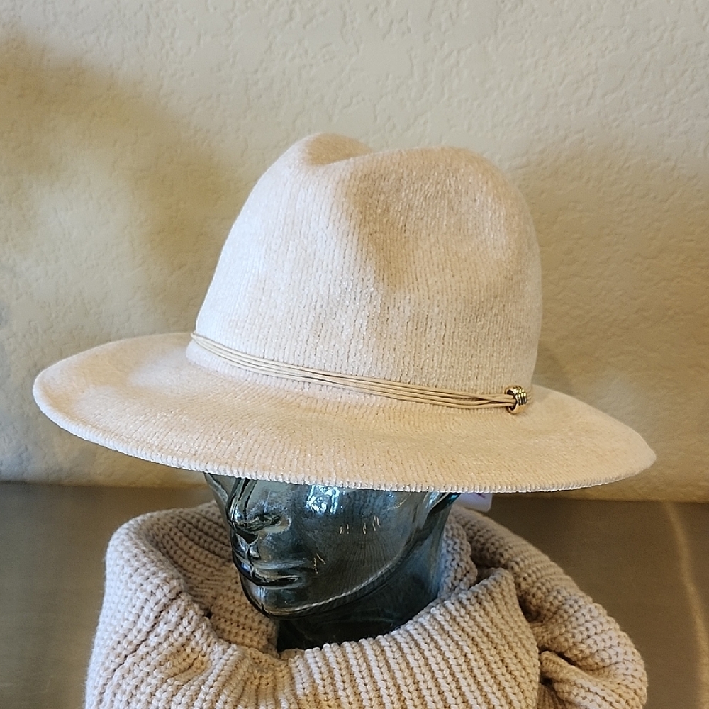 Chenille Fedora Hat NWT